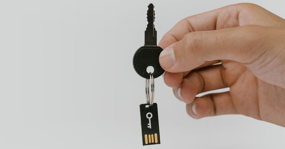 What Determines the Cost of Key Fob Programming Wilmington OH — No Hidden Fees — Clinton County Locksmith